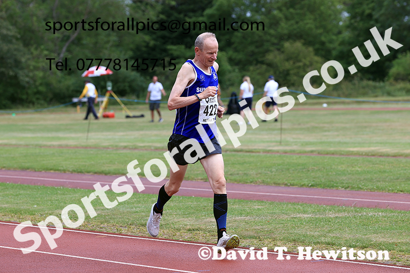 3000 metres, 2025 NEMAA Track and Field, Monkton. Photo: David T. Hewitson/Sports for All Pics